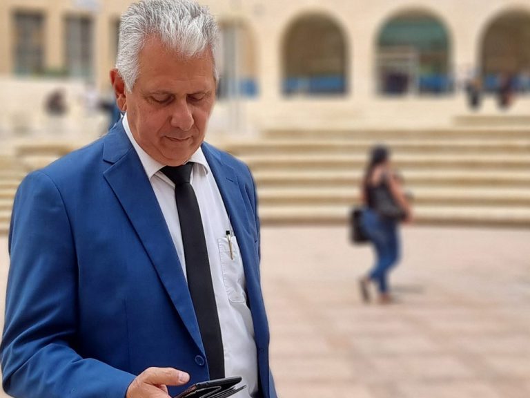 אילון ירון גלרייה 8